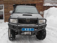 Бампер передний силовой со съемным кенгурином KDT Toyota HILUX до 2015  15012