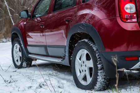 Молдинги на двери Русская артель Renault Duster  MRD-007002