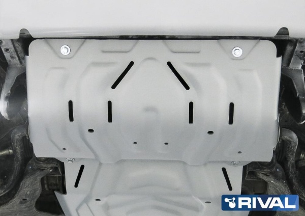 Защита радиатора RIVAL Fiat Fullback 2016-/Mitsubishi L200 2015-/Mitsubishi Pajero Sport 2016-  333.4046.2
