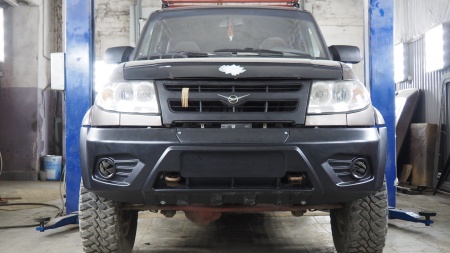 Бампер авс-дизайн передний uaz патриот/пикап/карго 2005- (композит 4 мм, под штатную оптику) ABC.UAZ.FB.03B