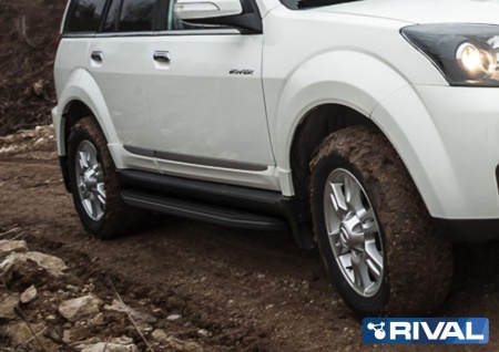Порог "Premium-Black" RIVAL Great Wall/ Mitsubishi/ Nissan/ Renault Duster/ Ssang Yong/ Suzuki  A173ALB