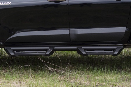 Молдинги на двери Toyota Hilux Revo MT-075100/MT-075102