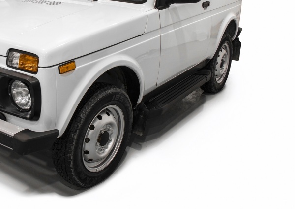 Порог-площадка "Black" + комплект крепежа RIVAL Lada 4x4  F128ALB.6004.1